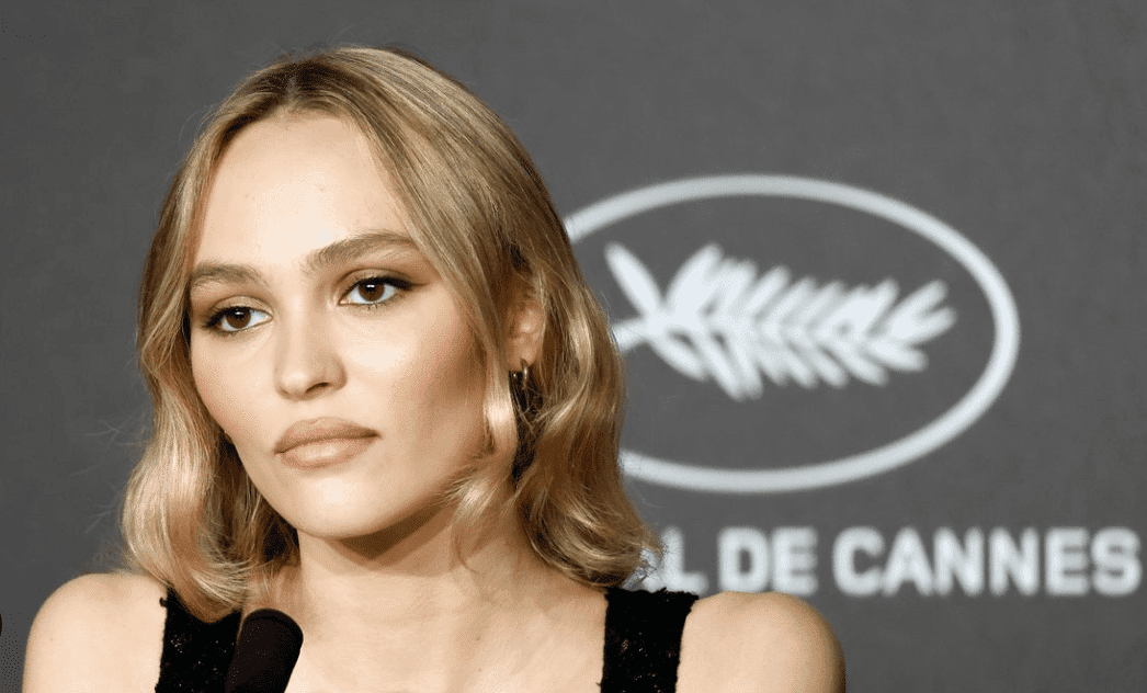 Polémique de Lily-Rose Depp, une nouvelle fois sous les projecteurs