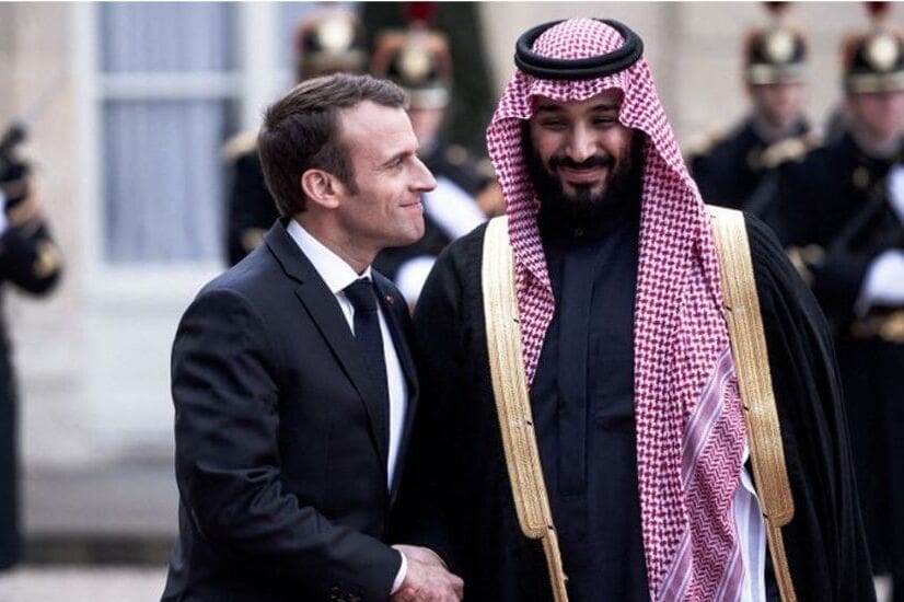 Pouvoir de l'Argent vs Droits de l'Homme : Emmanuel Macron et Mohammed Ben Salmane, Rencontre Sous Haute Tension