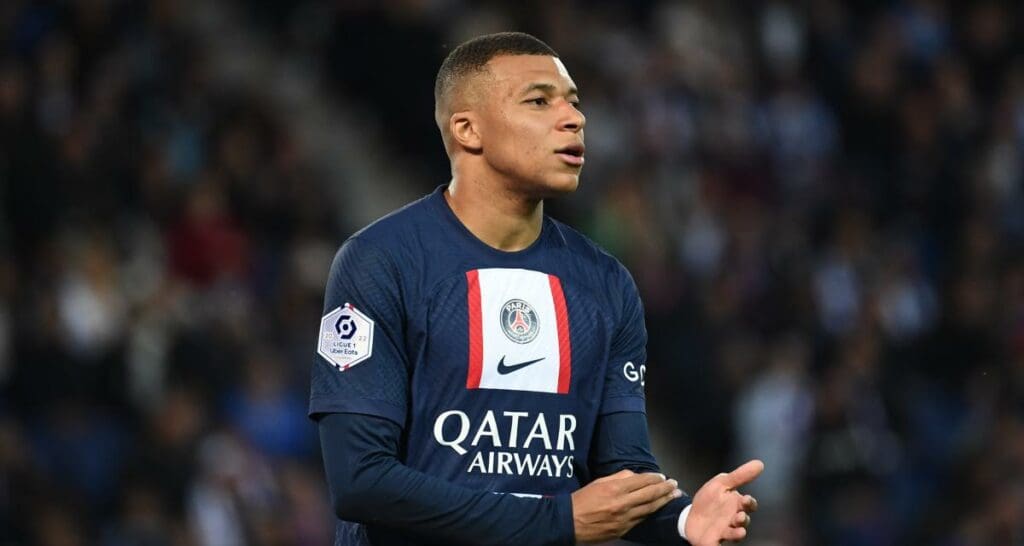 Kylian Mbappé quitte le psg ? Après tant d'années dans le club ?