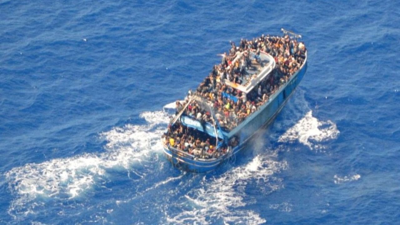 Révélations Troublantes de l'Enquête sur le Drame Maritime des Migrants: Le Rôle Troublant de la Grèce