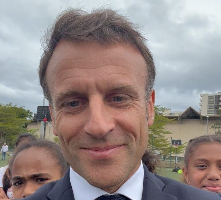 Emmanuel Macron durcit le ton sur l'immigration après les émeutes