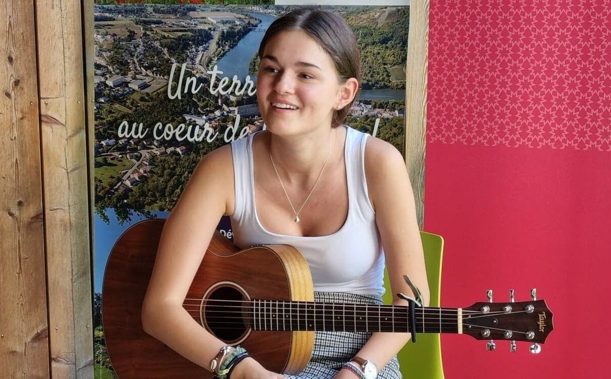 Lorraine Lou Agathe se qualifie en finale de The Voice Kids 2023